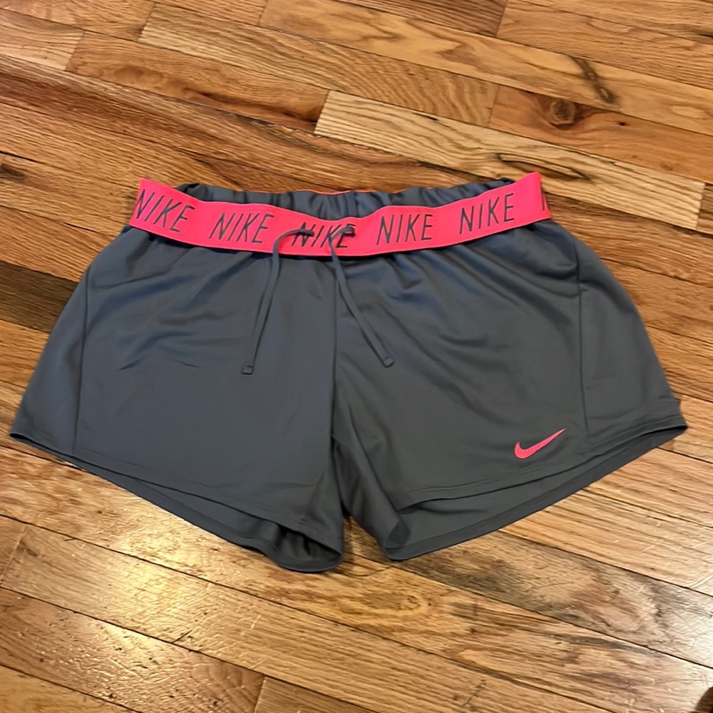 Nike ladies loose for shorts, size large